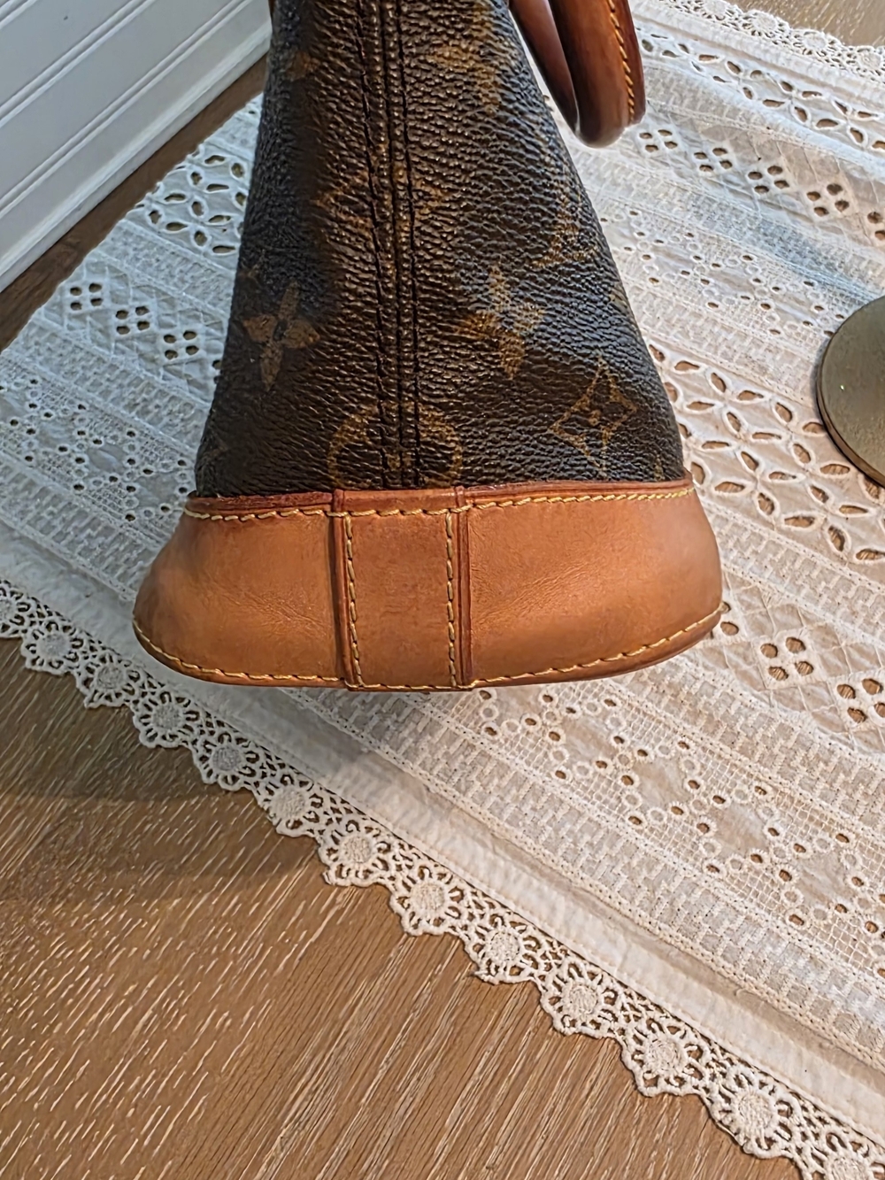Louis Vuitton Brown Monogram Lockit PM Bag - Picture 5 of 13